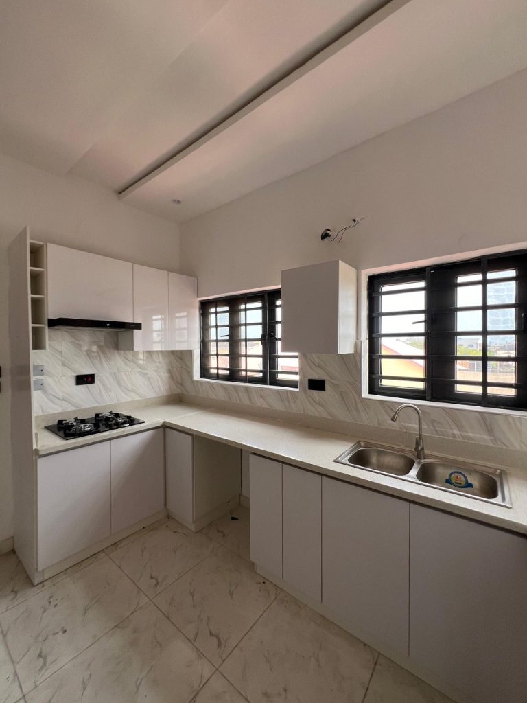 PHOTO-2025-04-24-00-09-45-1