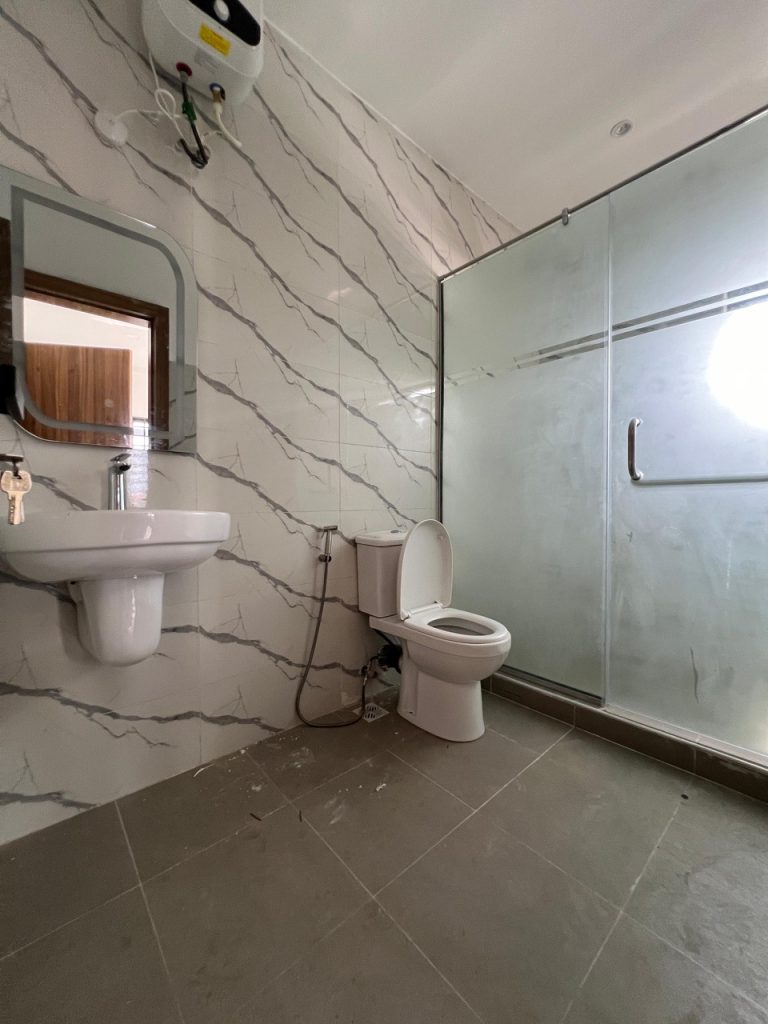 PHOTO-2025-04-24-00-09-46